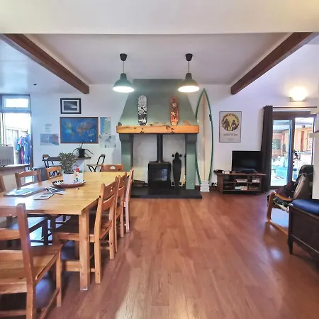 Surfworx Guest house