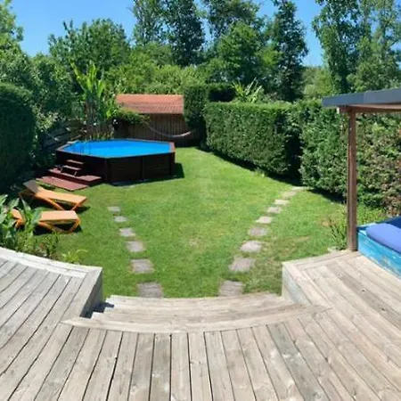 בית הארחה Surfworx